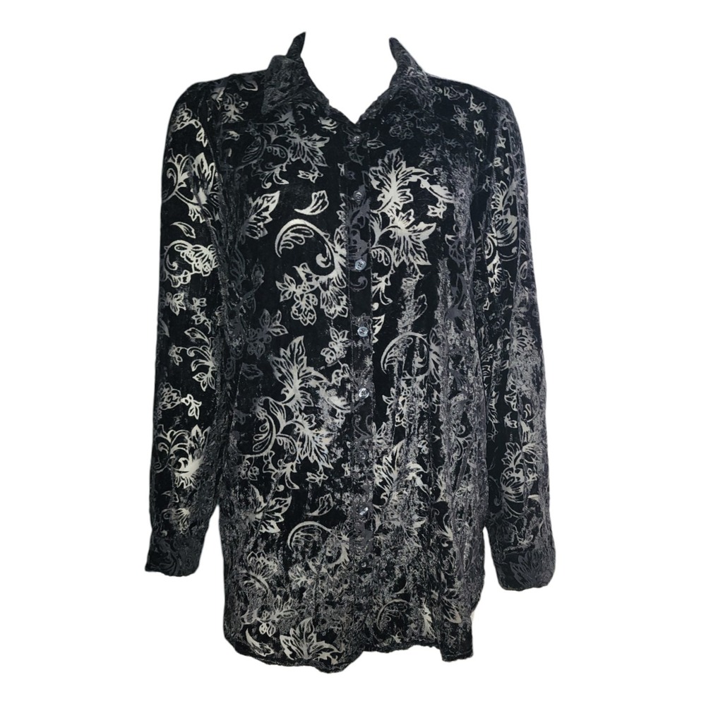 Torrid Top Plus Size‎ 00 Black Madison Velvet Burnout Button Front Whimsigoth